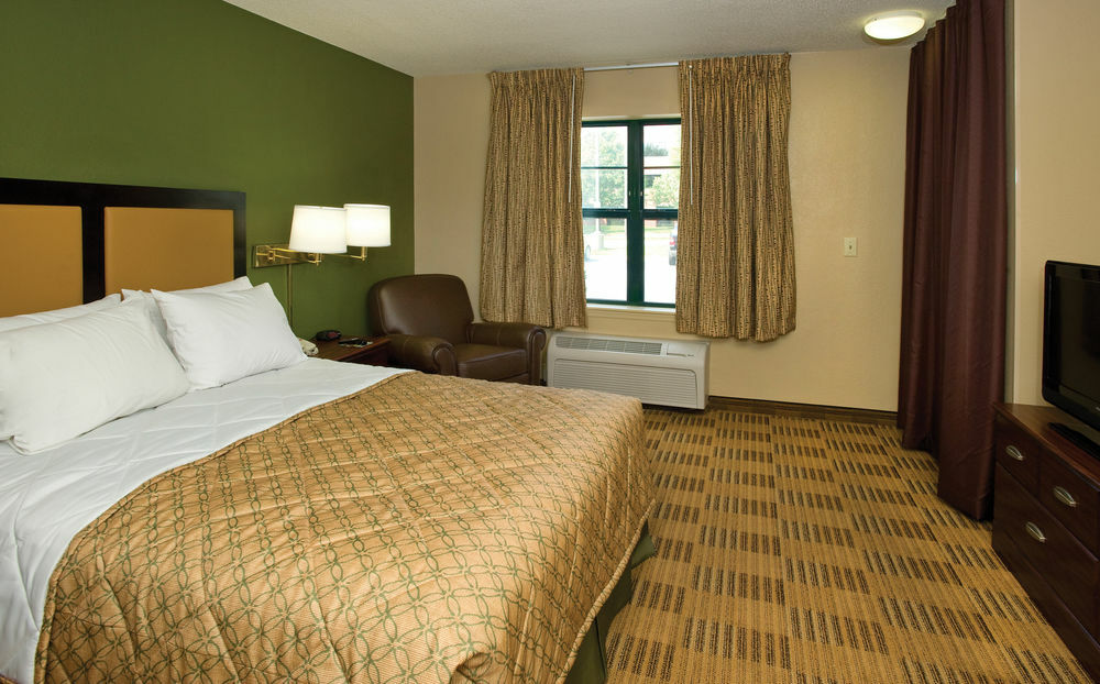 Extended Stay America Select Suites - Chicago - Hanover Park Exterior photo